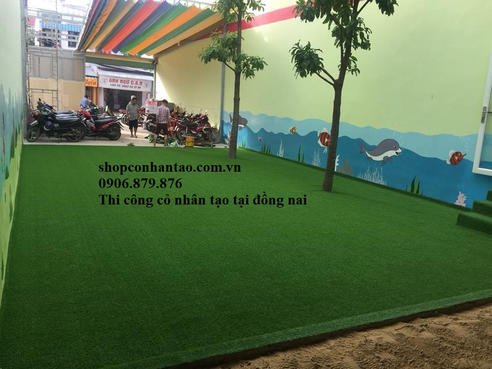 Thi công cỏ nhân tạo tại Biên Hòa Đồng Nai, Thảm cỏ nhựa trang trí giá rẻ nhất