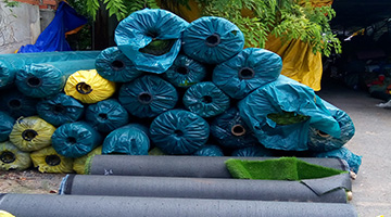 Công ty bán cỏ nhân tạo