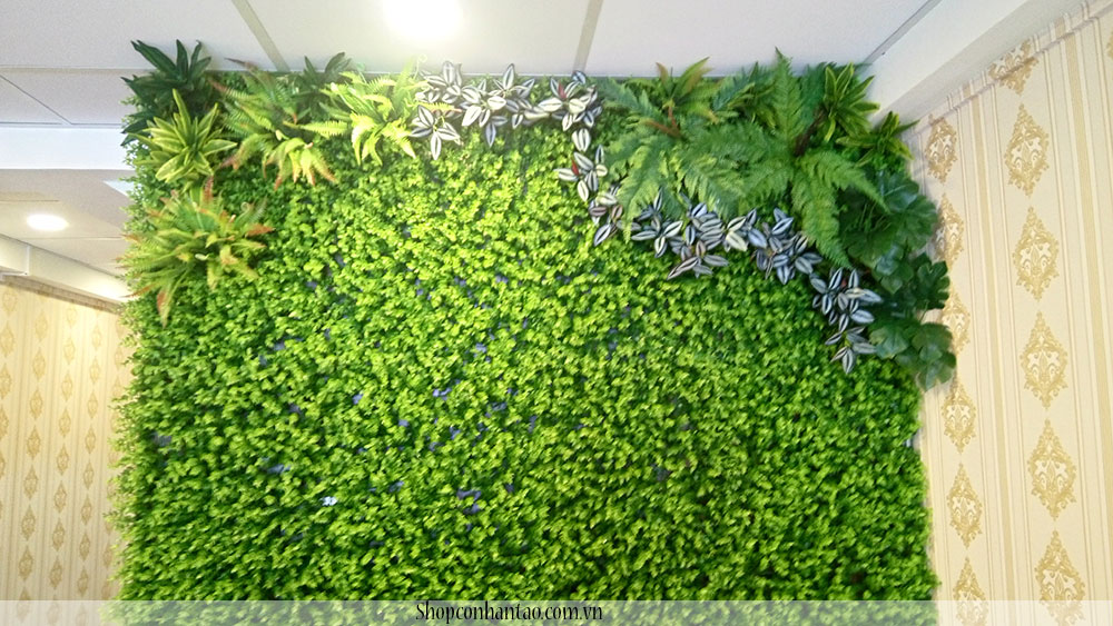 Thi công tường cây giả tại HCM
