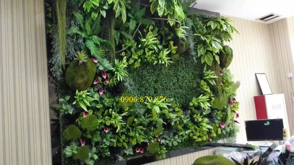 Thi công cỏ nhân tạo dán tường tại Gò Vấp, TP HCM,